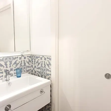 Urban Homy - Centro Apartment